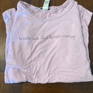 pink t-shirt